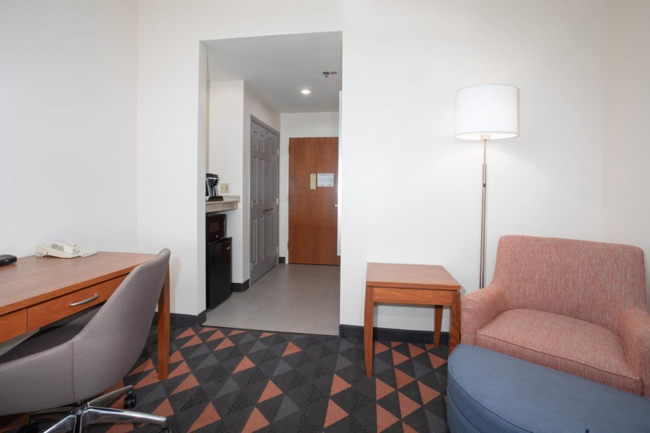 Holiday Inn & Suites Goodyear - West Phoenix Area By Ihg Extérieur photo