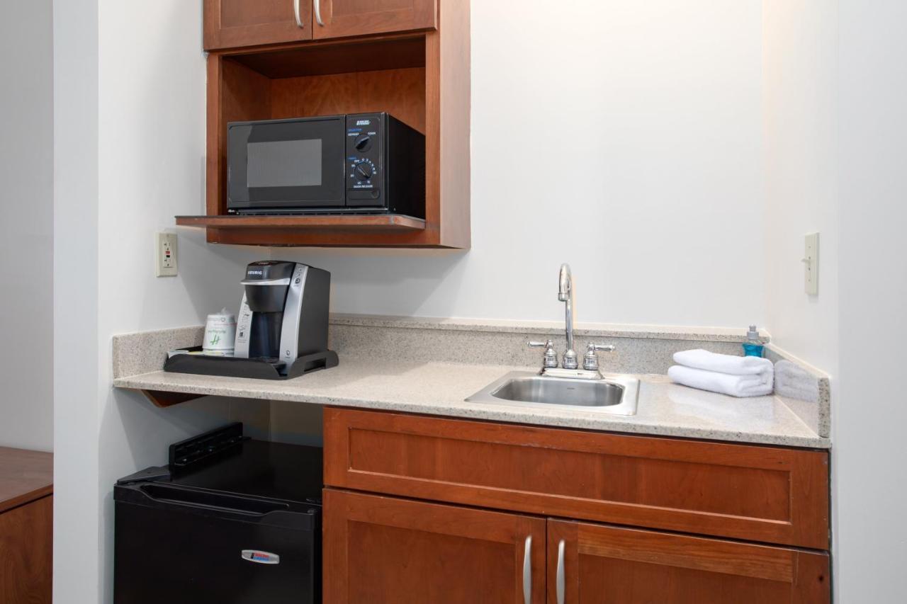 Holiday Inn & Suites Goodyear - West Phoenix Area By Ihg Extérieur photo