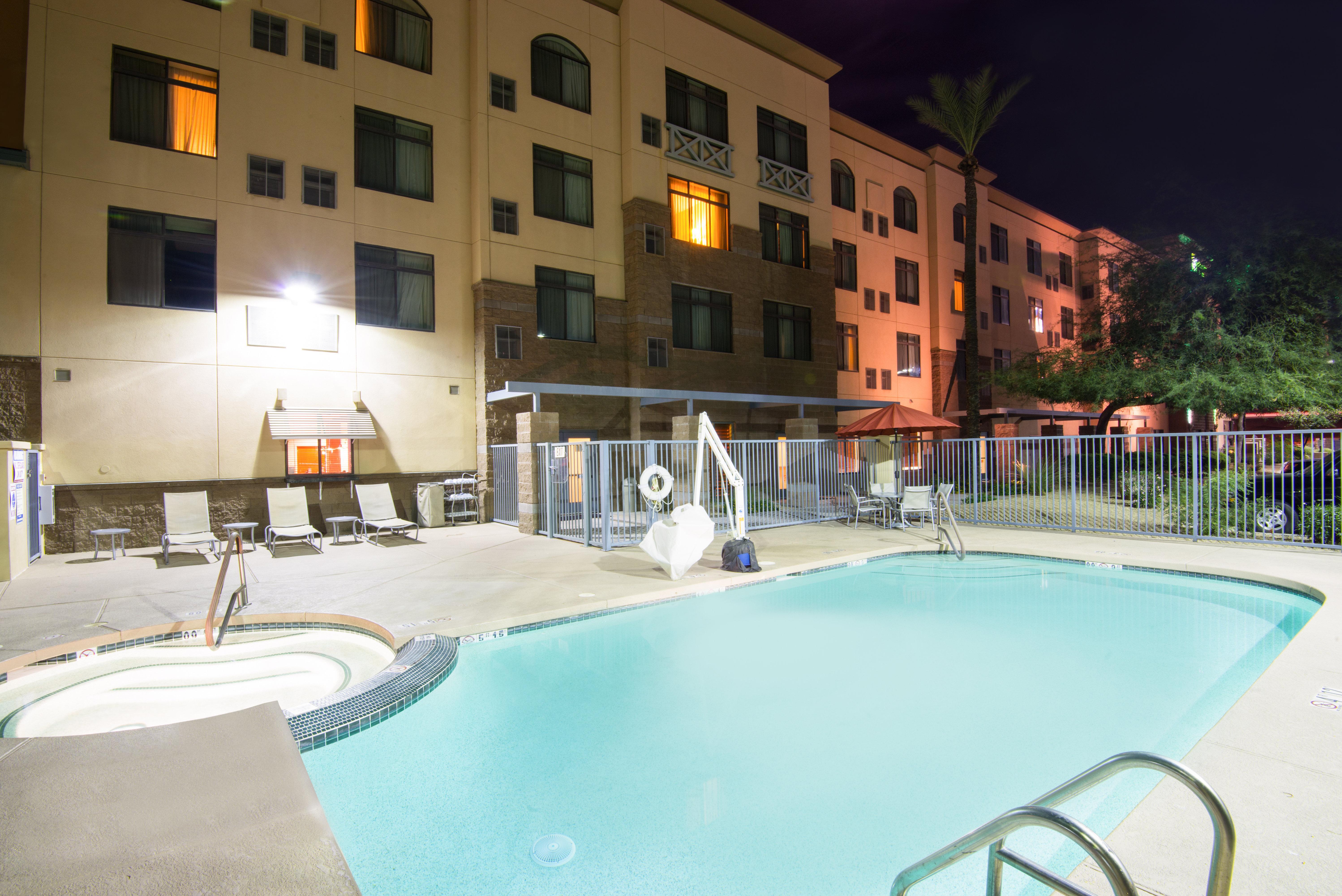 Holiday Inn & Suites Goodyear - West Phoenix Area By Ihg Extérieur photo