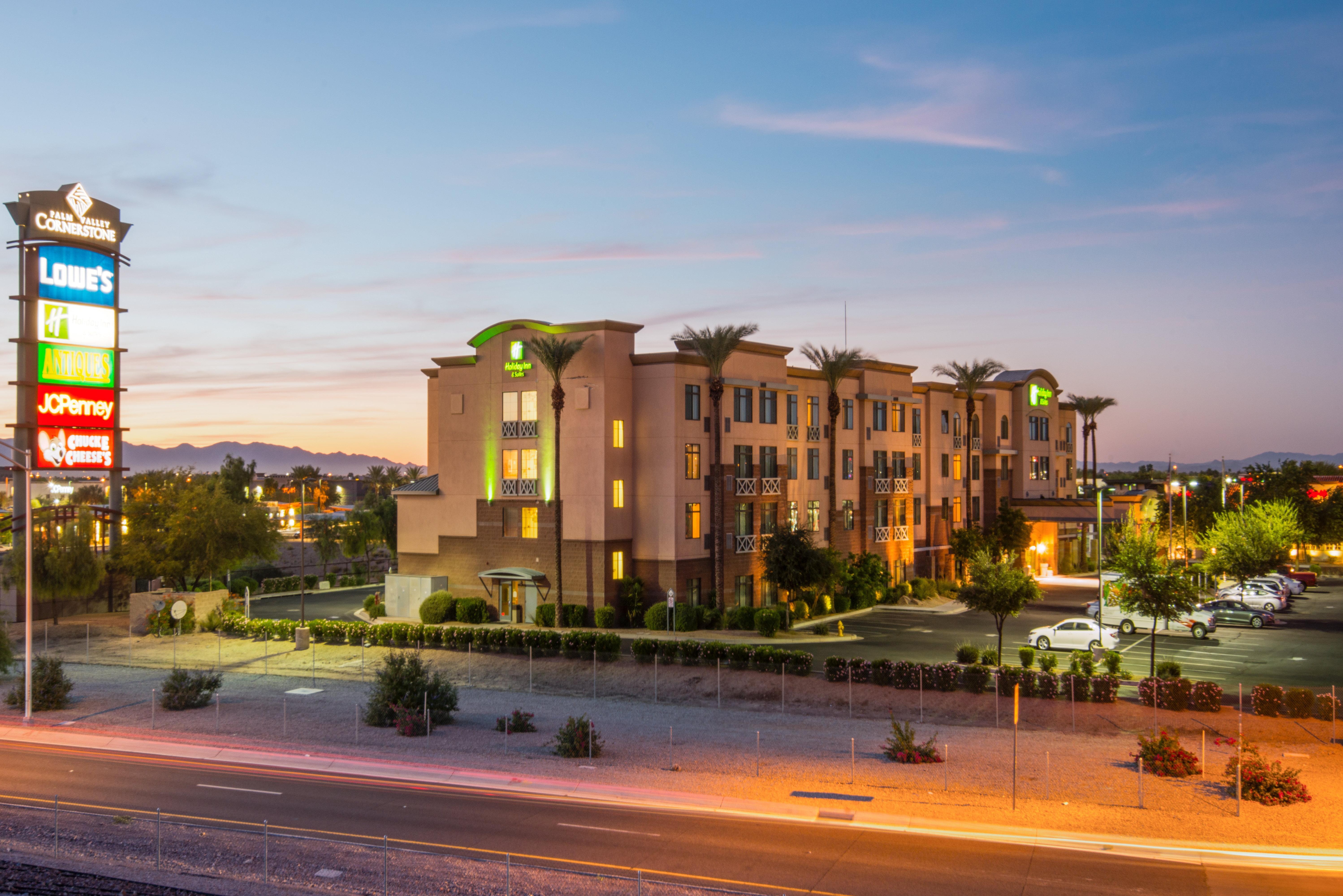 Holiday Inn & Suites Goodyear - West Phoenix Area By Ihg Extérieur photo